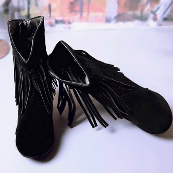 Black Fringe Block Heel Booties. - Picture 7 of 8